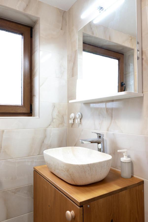 Apartment Stone And Wood Cetingrad 외부 사진